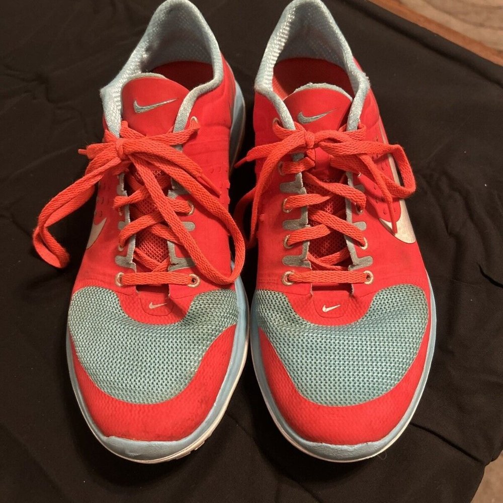 Nike Womens FS Lite Red Running Shoes Sneakers Size 8 1/2 #324